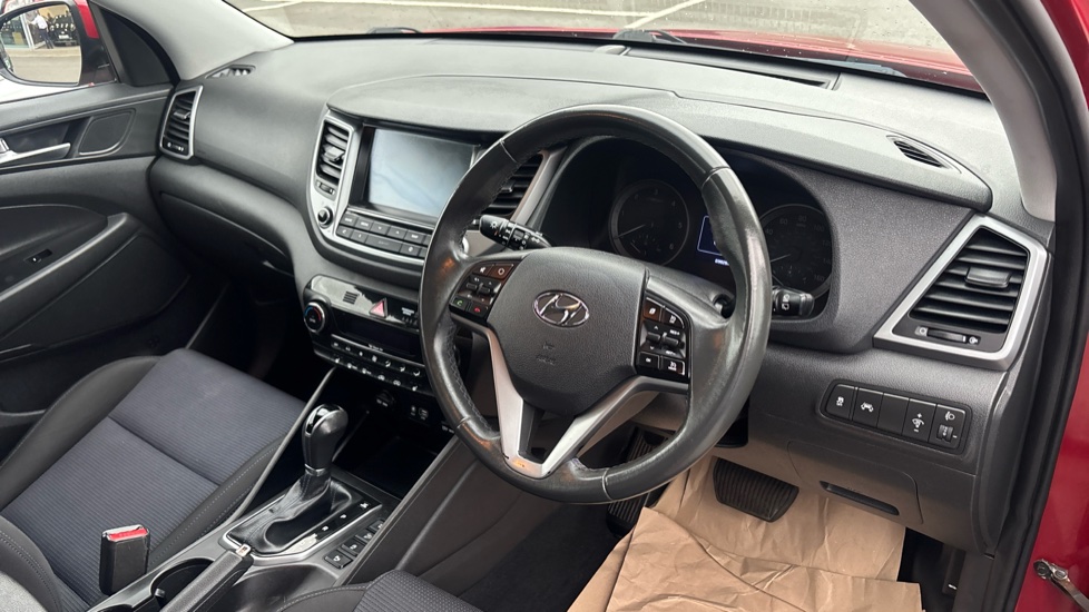 Hyundai TUCSON 1.7 CRDi Blue Drive SE Nav 5dr 2WD DCT Diesel Estate - Image 11