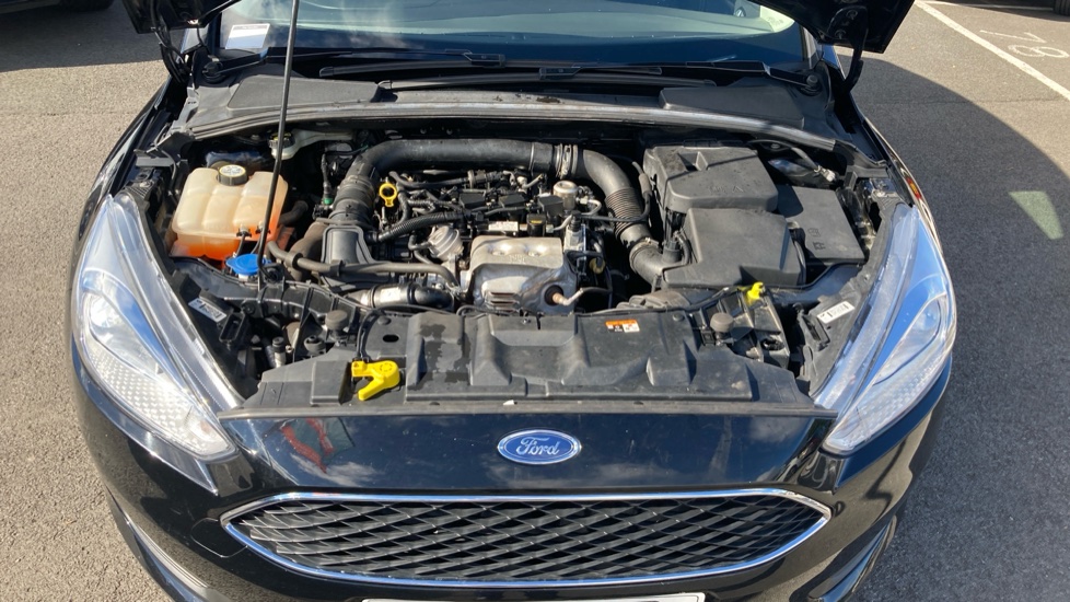 Ford Focus 1.0 EcoBoost Style 5dr Petrol Hatchback - Image 8