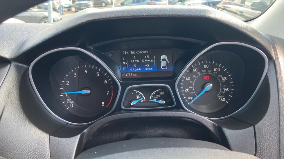 Ford Focus 1.0 EcoBoost Style 5dr Petrol Hatchback - Image 18