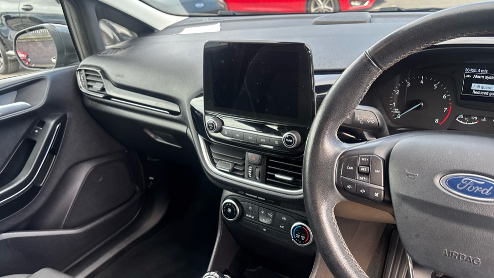 Ford Fiesta 1.1 Zetec 3dr Petrol Hatchback - Image 14