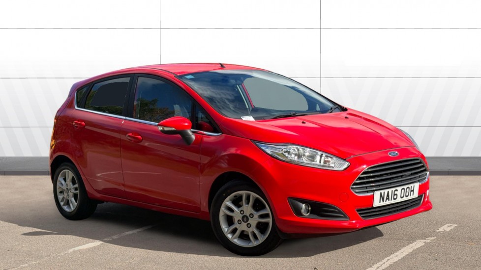Ford Fiesta 1.25 82 Zetec 5dr Petrol Hatchback - Image 1