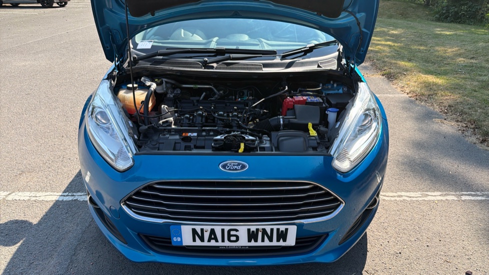 Ford Fiesta 1.25 82 Zetec 3dr Petrol Hatchback - Image 8