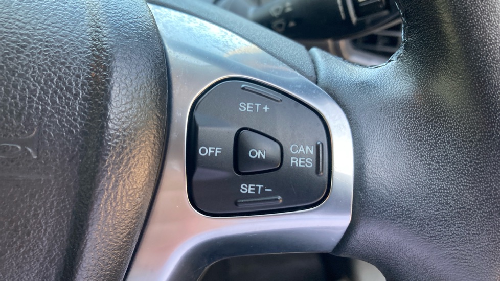 Ford EcoSport 1.0 EcoBoost Titanium 5dr Petrol Hatchback - Image 21