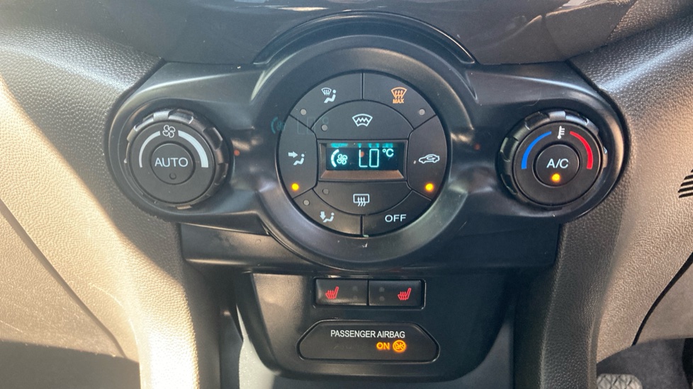 Ford EcoSport 1.0 EcoBoost Titanium 5dr Petrol Hatchback - Image 26