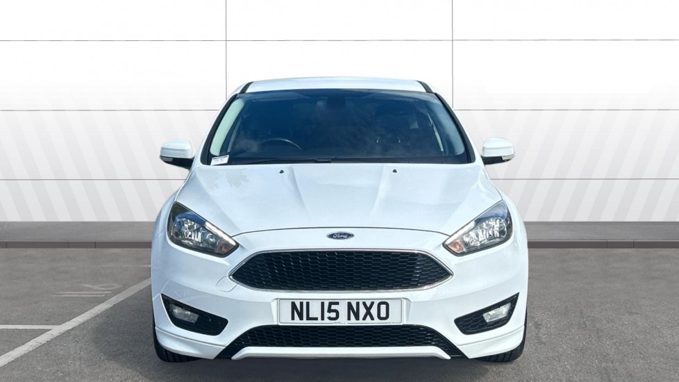 Ford Focus 1.0 EcoBoost 125 Zetec S 5dr Petrol Hatchback - Image 3