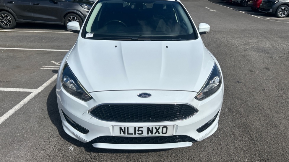 Ford Focus 1.0 EcoBoost 125 Zetec S 5dr Petrol Hatchback - Image 8
