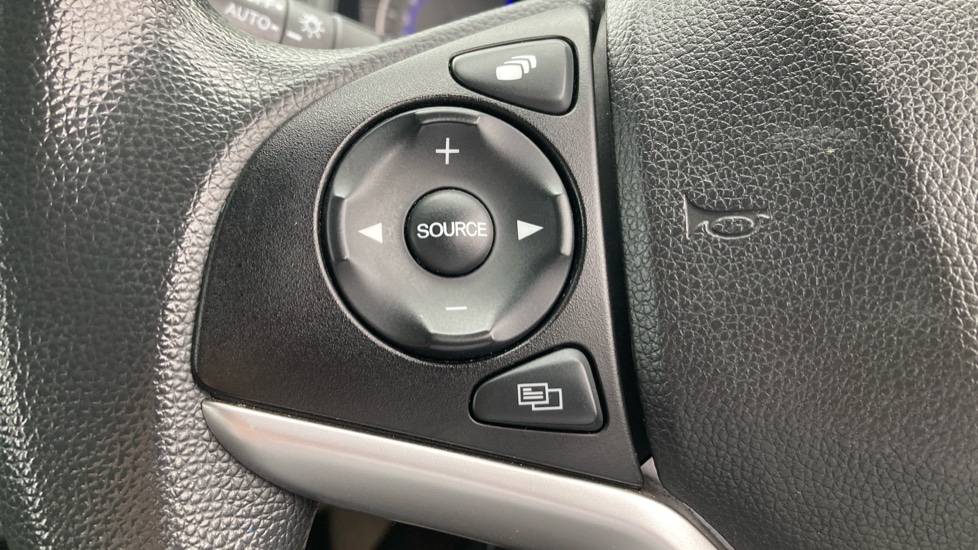 Honda Jazz 1.3 SE 5dr Petrol Hatchback - Image 32