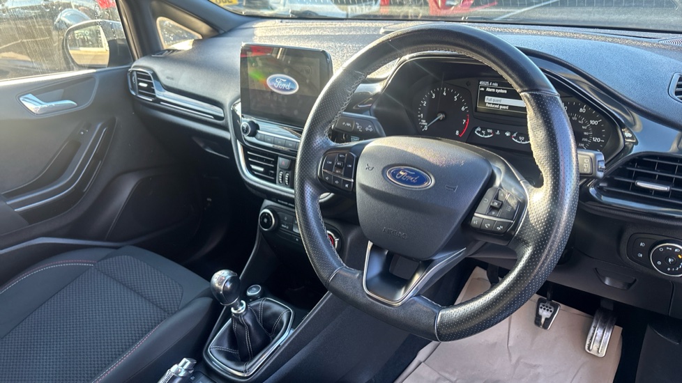 Ford Fiesta 1.0 EcoBoost 140 ST-Line 5dr Petrol Hatchback - Image 11