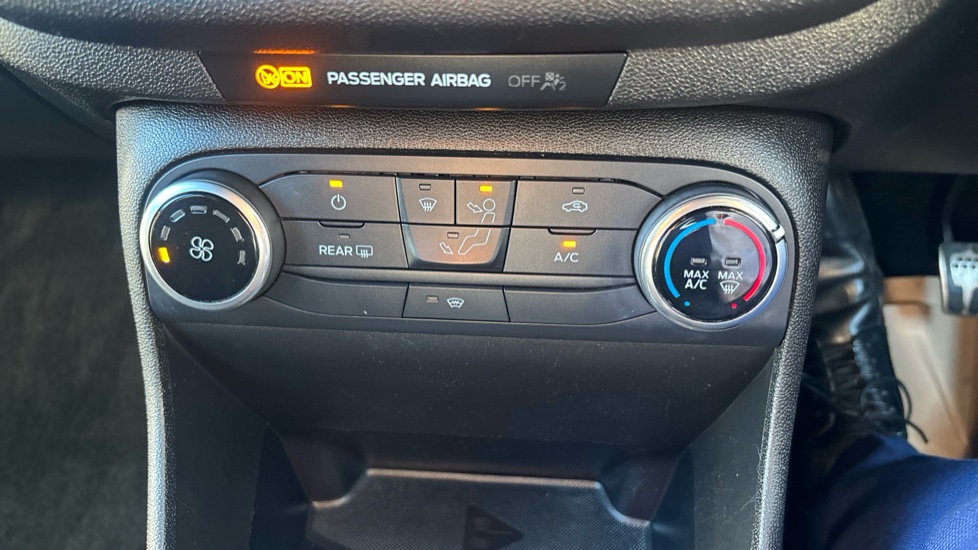 Ford Fiesta 1.0 EcoBoost 140 ST-Line 5dr Petrol Hatchback - Image 27