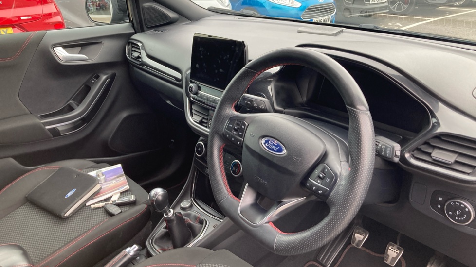 Ford Puma 1.0 EcoBoost Hybrid mHEV ST-Line 5dr Petrol Hatchback - Image 11
