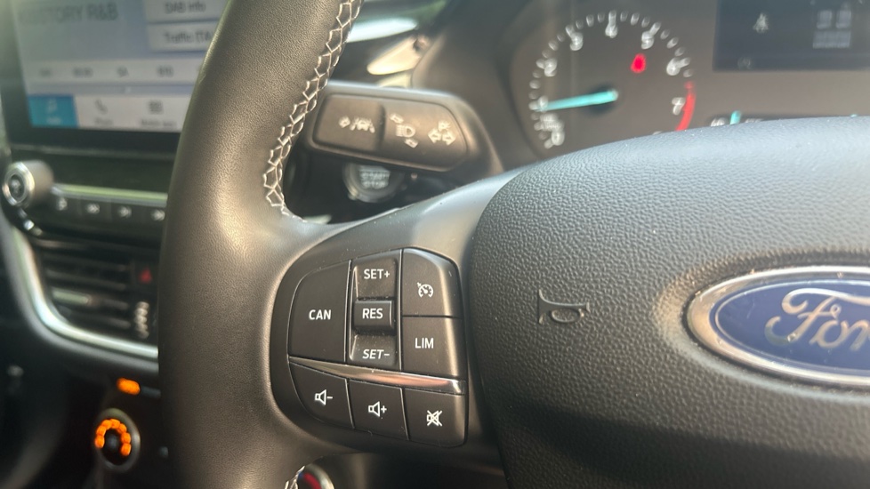 Ford Fiesta 1.0 EcoBoost Titanium 5dr Petrol Hatchback - Image 22
