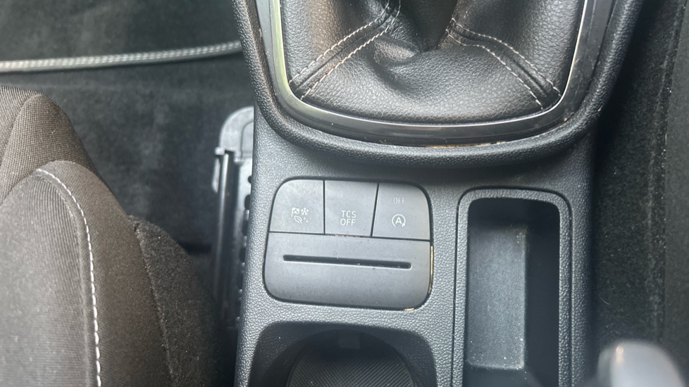 Ford Fiesta 1.0 EcoBoost Titanium 5dr Petrol Hatchback - Image 30