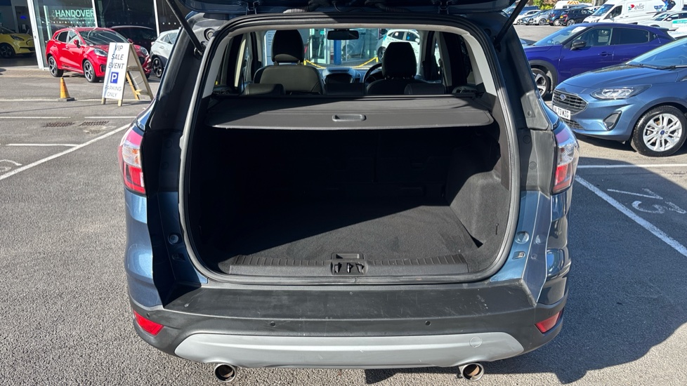 Ford Kuga 2.0 TDCi Titanium Edition 5dr 2WD Diesel Estate - Image 4