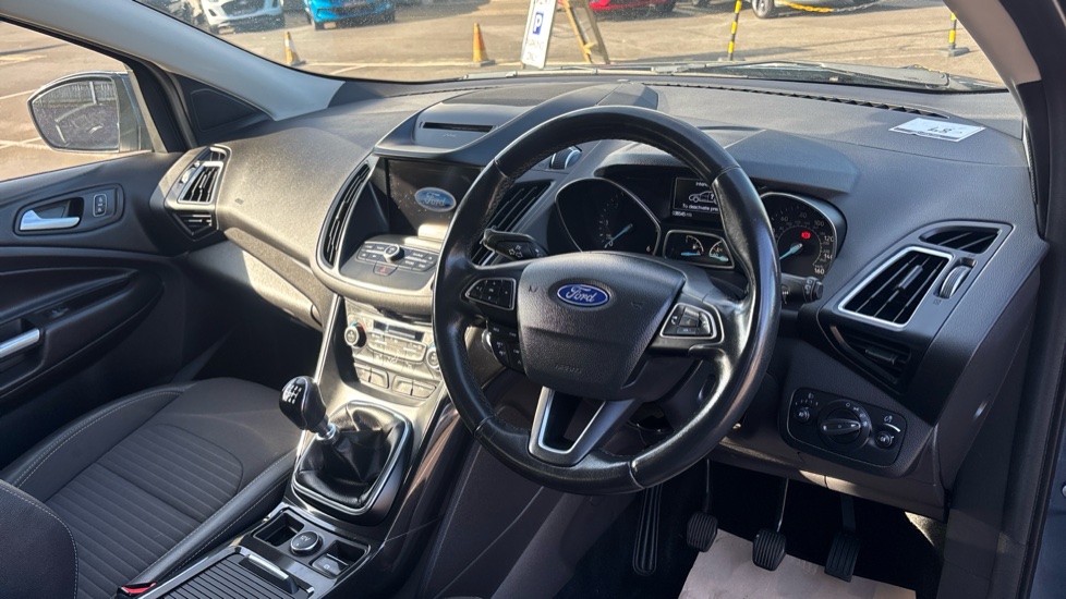 Ford Kuga 2.0 TDCi Titanium Edition 5dr 2WD Diesel Estate - Image 11
