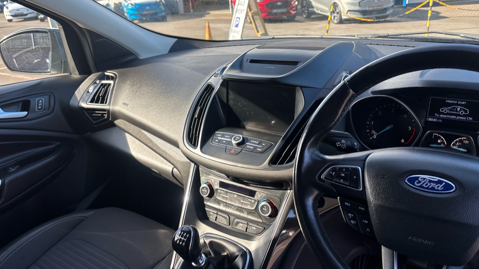 Ford Kuga 2.0 TDCi Titanium Edition 5dr 2WD Diesel Estate - Image 14