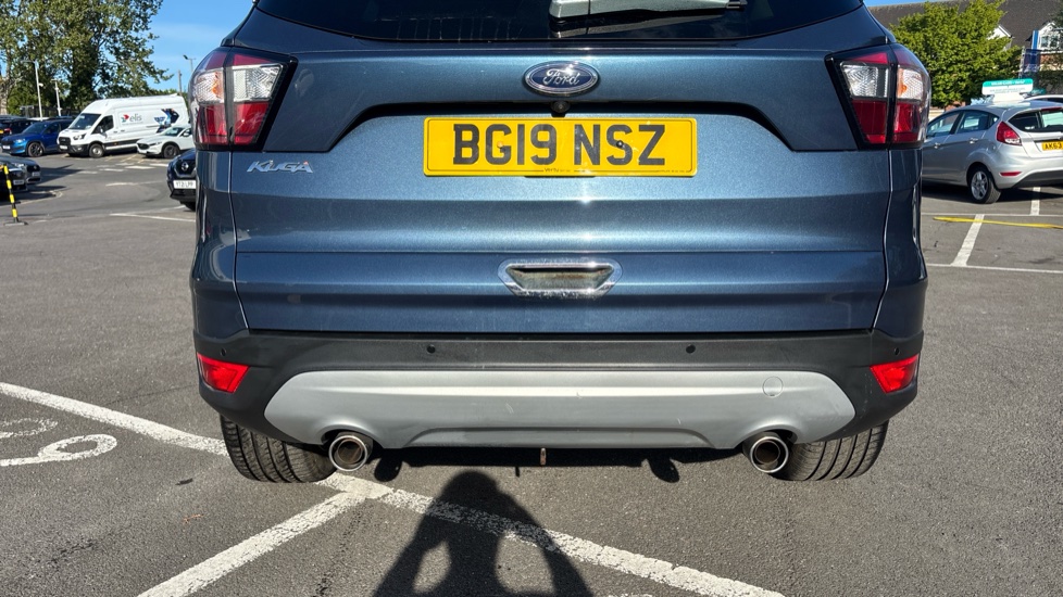 Ford Kuga 2.0 TDCi Titanium Edition 5dr 2WD Diesel Estate - Image 24