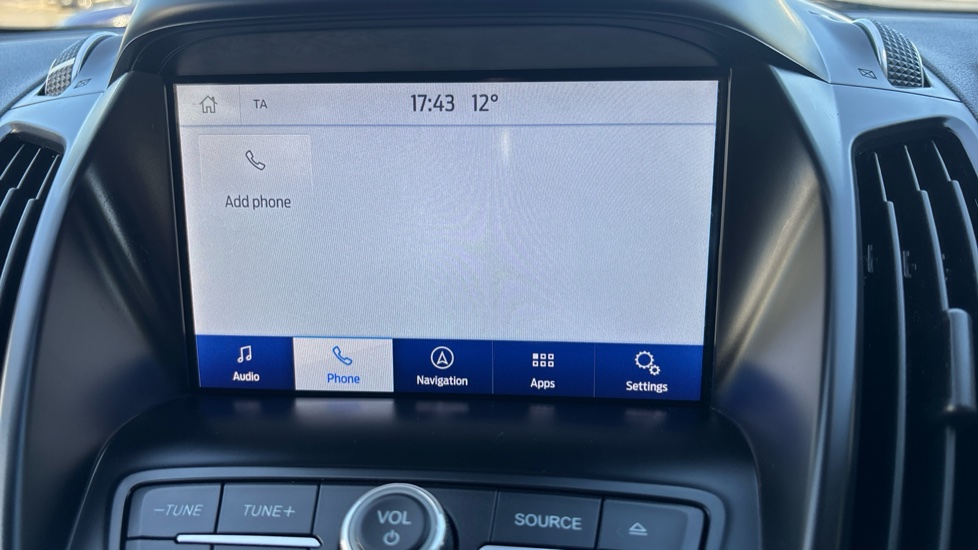 Ford Kuga 2.0 TDCi Titanium Edition 5dr 2WD Diesel Estate - Image 33