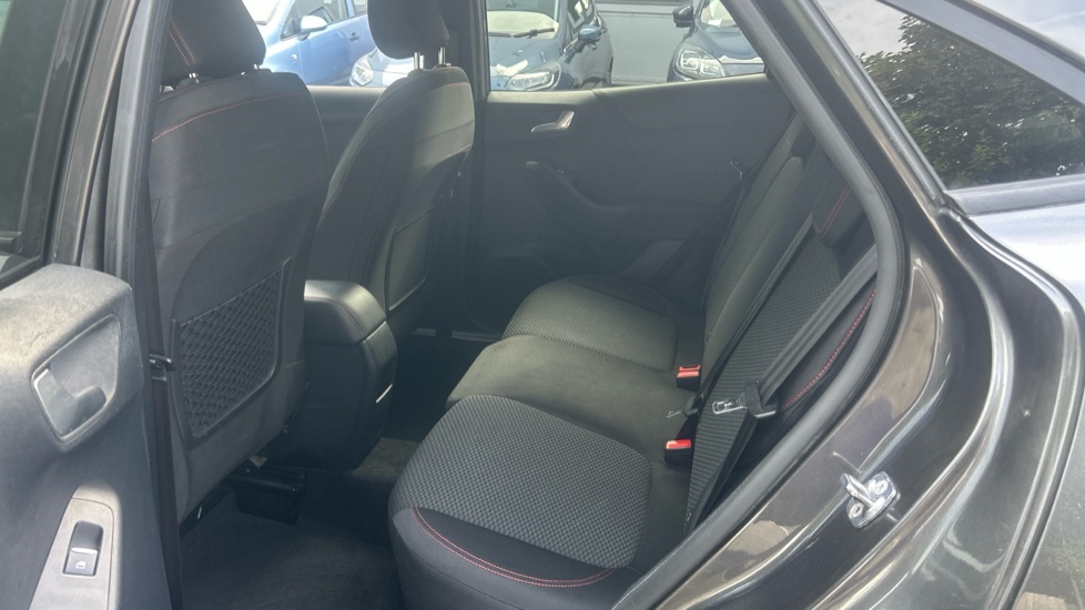 Ford Puma 1.0 EcoBoost ST-Line 5dr Petrol Hatchback - Image 16