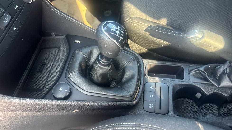 Ford Fiesta 1.0 EcoBoost Trend 5dr Petrol Hatchback - Image 13