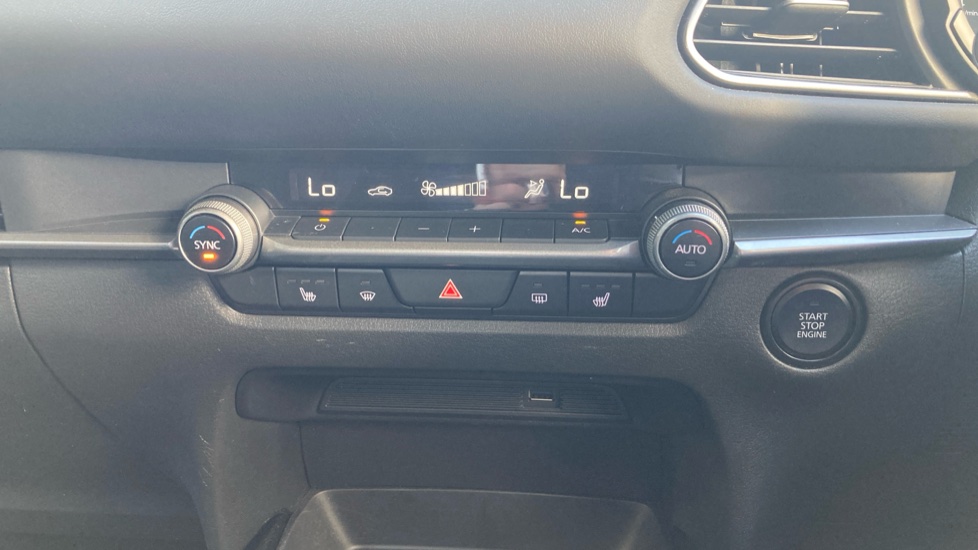 Mazda CX-30 2.0 e-Skyactiv G MHEV SE-L Lux 5dr Petrol Hatchback - Image 32