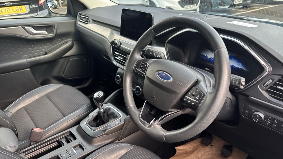 Ford Kuga 2.0 EcoBlue mHEV Titanium Edition 5dr Diesel Estate - Image 11