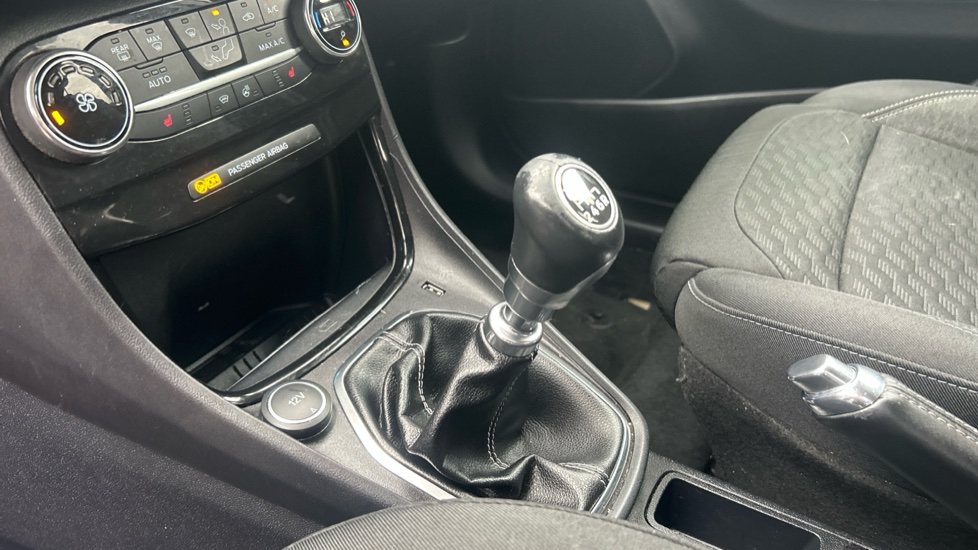 Ford Puma 1.0 EcoBoost Titanium 5dr Petrol Hatchback - Image 13