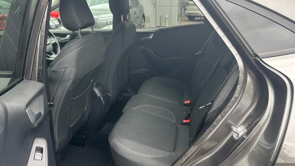 Ford Puma 1.0 EcoBoost Titanium 5dr Petrol Hatchback - Image 16