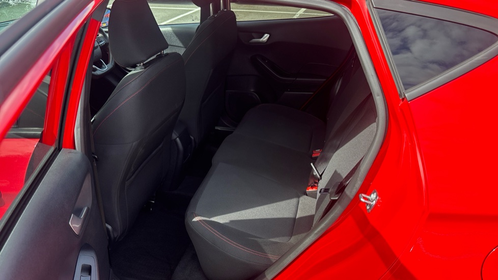 Ford Fiesta 1.0 EcoBoost Hybrid mHEV 125 ST-Line 5dr Petrol Hatchback - Image 16