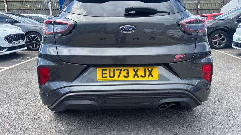 Ford Puma ST 1.0 EcoBoost Hybrid mHEV ST 5dr DCT Petrol Hatchback - Image 23