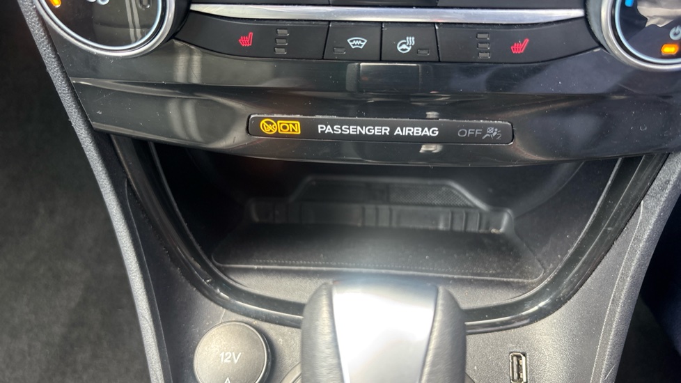 Ford Puma ST 1.0 EcoBoost Hybrid mHEV ST 5dr DCT Petrol Hatchback - Image 28