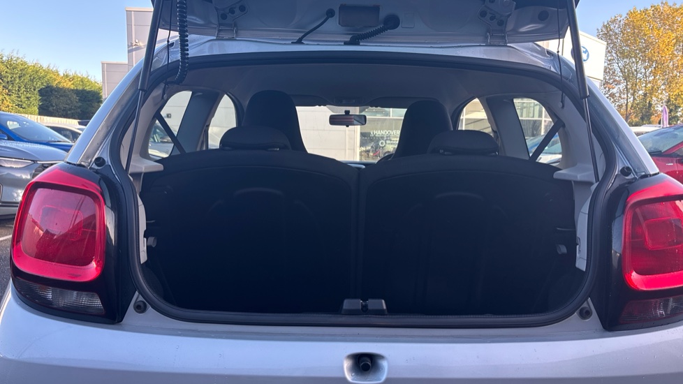 Citroen C1 1.0 VTi Feel 3dr Petrol Hatchback - Image 4