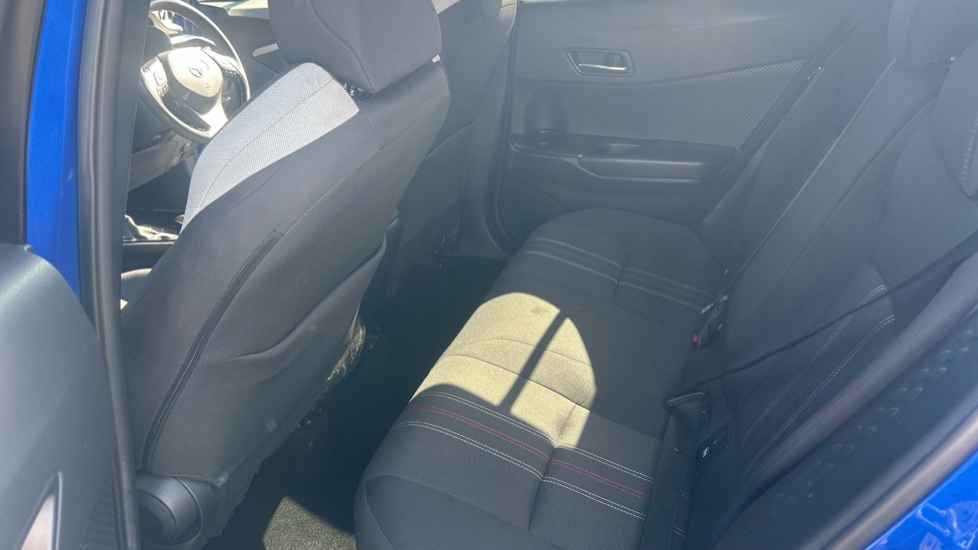 Toyota C-HR 1.8 Hybrid GR Sport 5dr CVT Hybrid Hatchback - Image 16