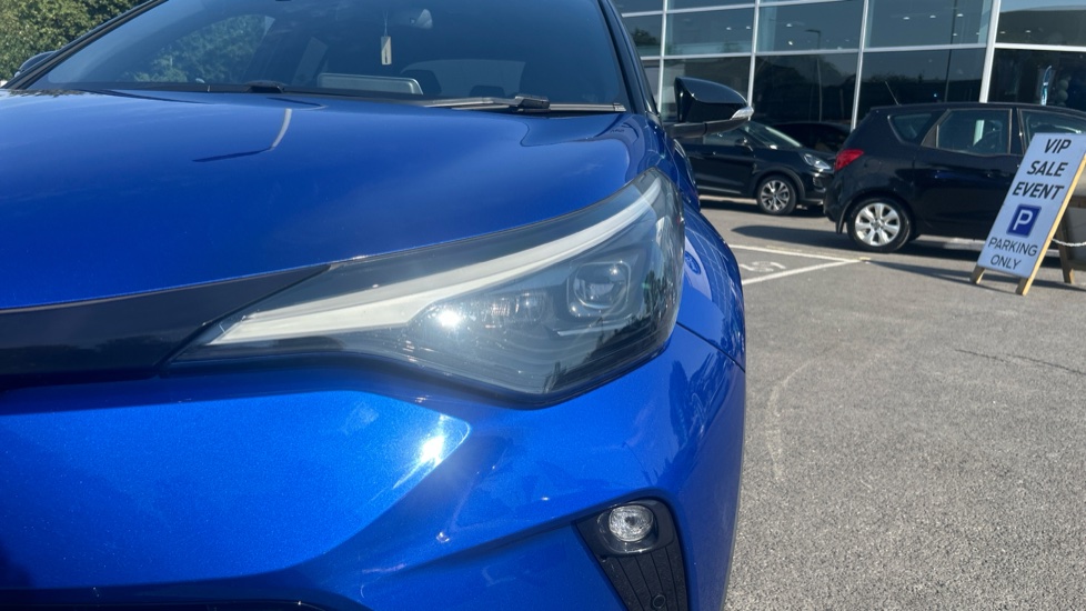 Toyota C-HR 1.8 Hybrid GR Sport 5dr CVT Hybrid Hatchback - Image 24