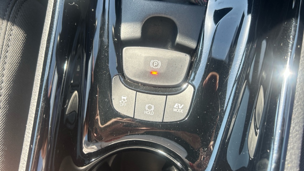 Toyota C-HR 1.8 Hybrid GR Sport 5dr CVT Hybrid Hatchback - Image 39