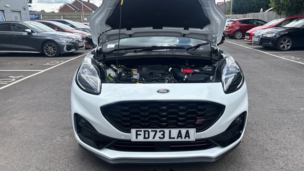 Ford Puma ST 1.0 EcoBoost Hybrid mHEV ST 5dr DCT Petrol Hatchback - Image 8