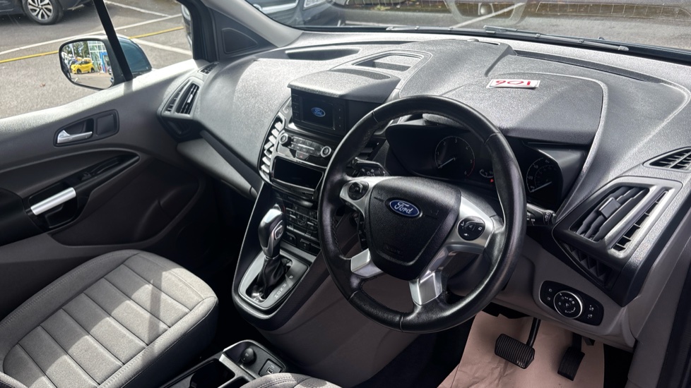 Ford Tourneo Connect 1.5 EcoBlue 120 Titanium 5dr Powershift Diesel Estate - Image 11