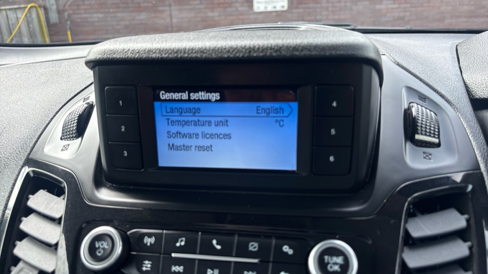 Ford Tourneo Connect 1.5 EcoBlue 120 Titanium 5dr Powershift Diesel Estate - Image 40