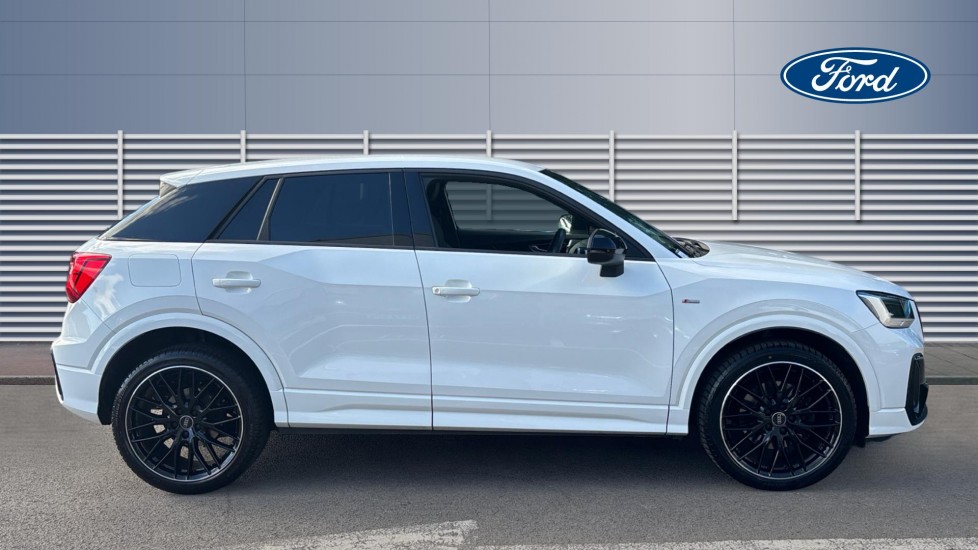 Audi Q2 35 TFSI Black Edition 5dr S Tronic Petrol Estate - Image 5