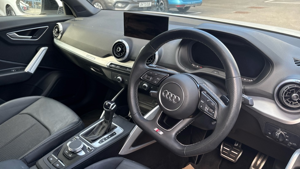 Audi Q2 35 TFSI Black Edition 5dr S Tronic Petrol Estate - Image 11