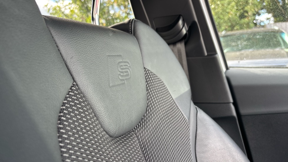Audi Q2 35 TFSI Black Edition 5dr S Tronic Petrol Estate - Image 39