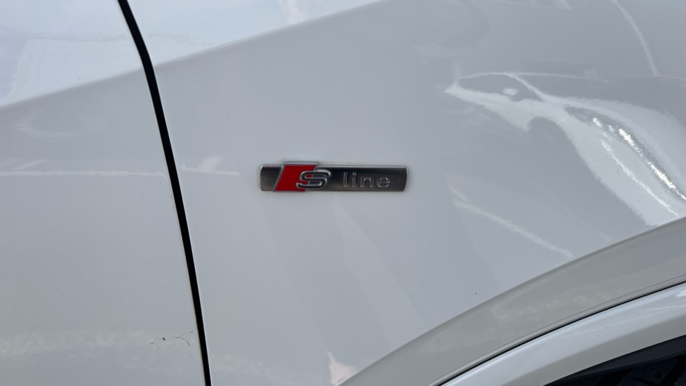 Audi Q2 35 TFSI Black Edition 5dr S Tronic Petrol Estate - Image 41
