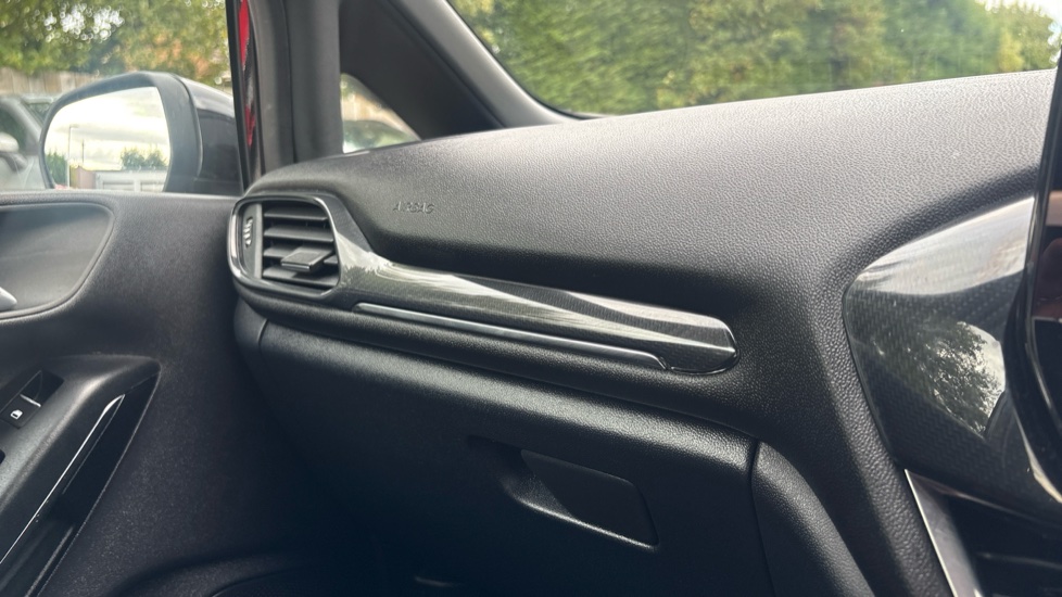 Ford Fiesta 1.0 EcoBoost Hybrid mHEV 155 ST-Line X Edition 5dr Petrol Hatchback - Image 39