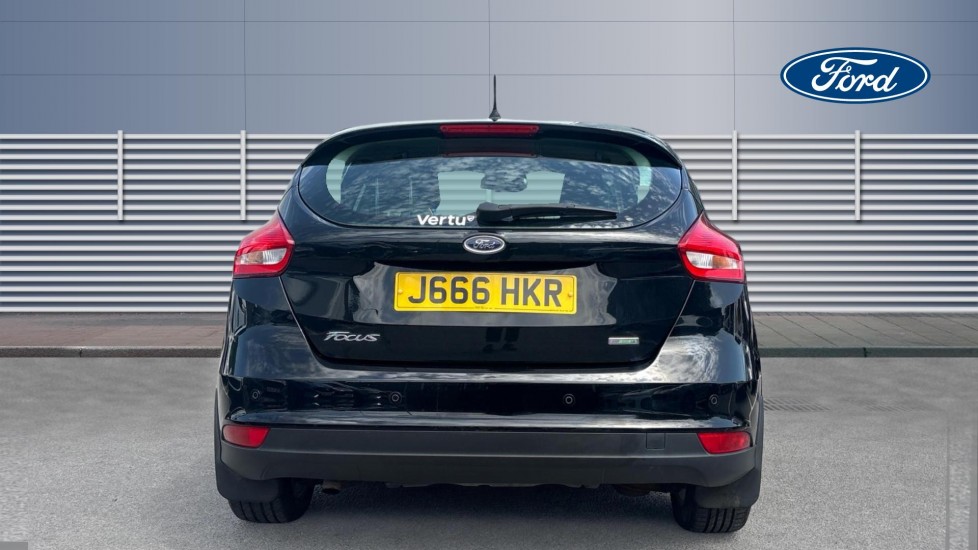 Ford Focus 1.0 EcoBoost 125 Titanium 5dr Petrol Hatchback - Image 6