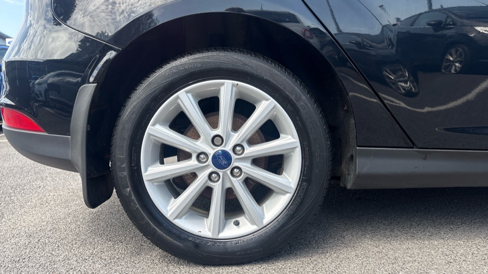 Ford Focus 1.0 EcoBoost 125 Titanium 5dr Petrol Hatchback - Image 7