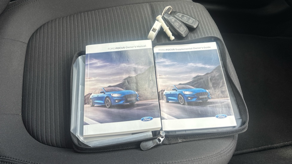 Ford Focus 1.0 EcoBoost Hybrid mHEV 125 Titanium Edition 5dr Petrol Hatchback - Image 19
