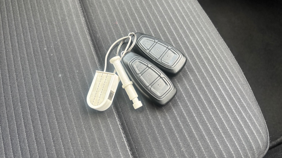 Ford Focus 1.0 EcoBoost Hybrid mHEV 125 Titanium Edition 5dr Petrol Hatchback - Image 20