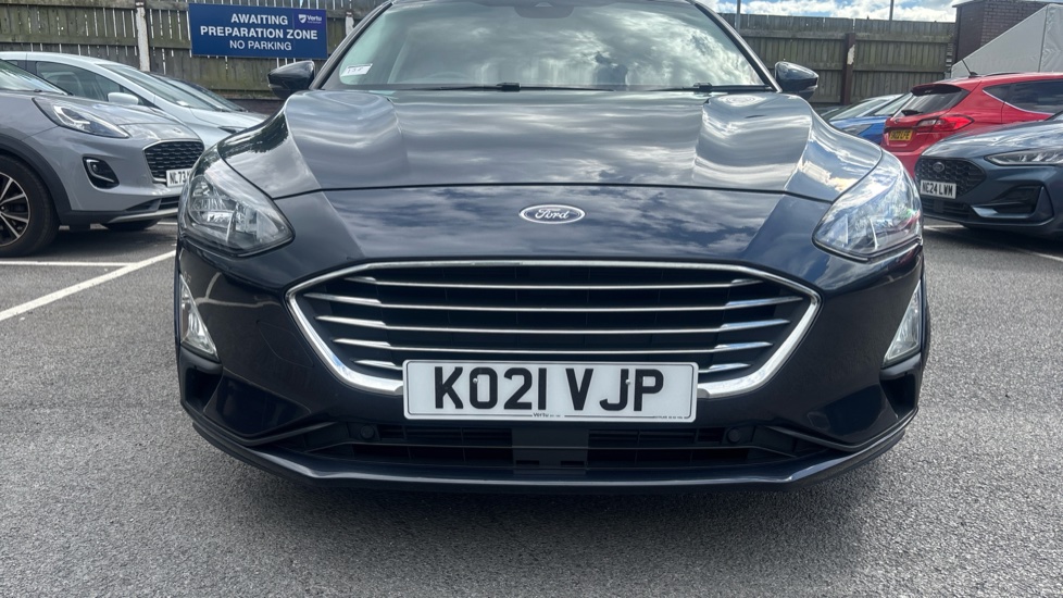 Ford Focus 1.0 EcoBoost Hybrid mHEV 125 Titanium Edition 5dr Petrol Hatchback - Image 23