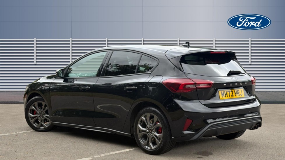 Ford Focus 1.0 EcoBoost ST-Line 5dr Petrol Hatchback - Image 2