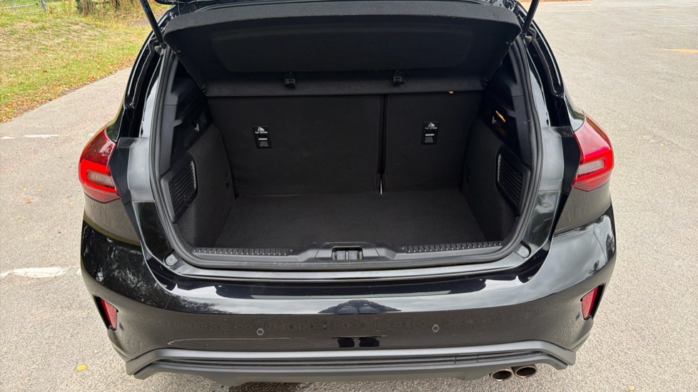 Ford Focus 1.0 EcoBoost ST-Line 5dr Petrol Hatchback - Image 4
