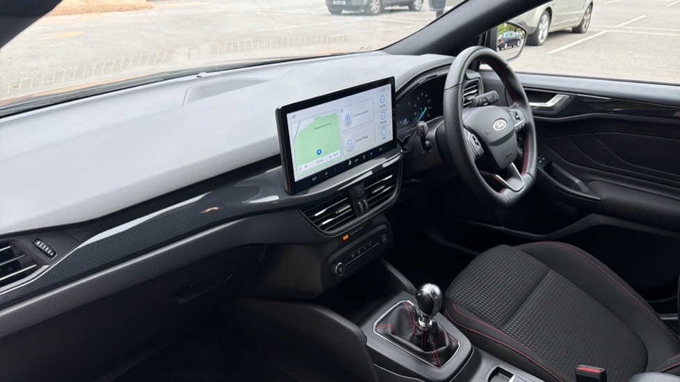 Ford Focus 1.0 EcoBoost ST-Line 5dr Petrol Hatchback - Image 9